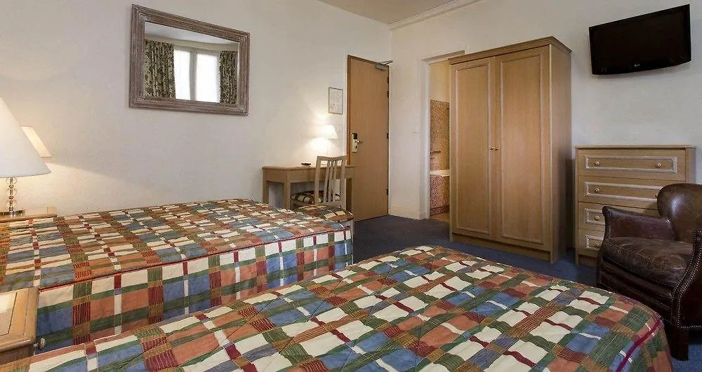De Suez Hotel